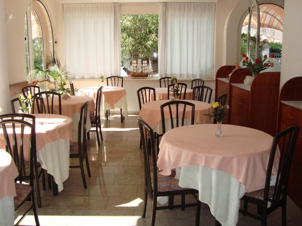 Florentia Hotel Lido di Camaiore Exteriör bild